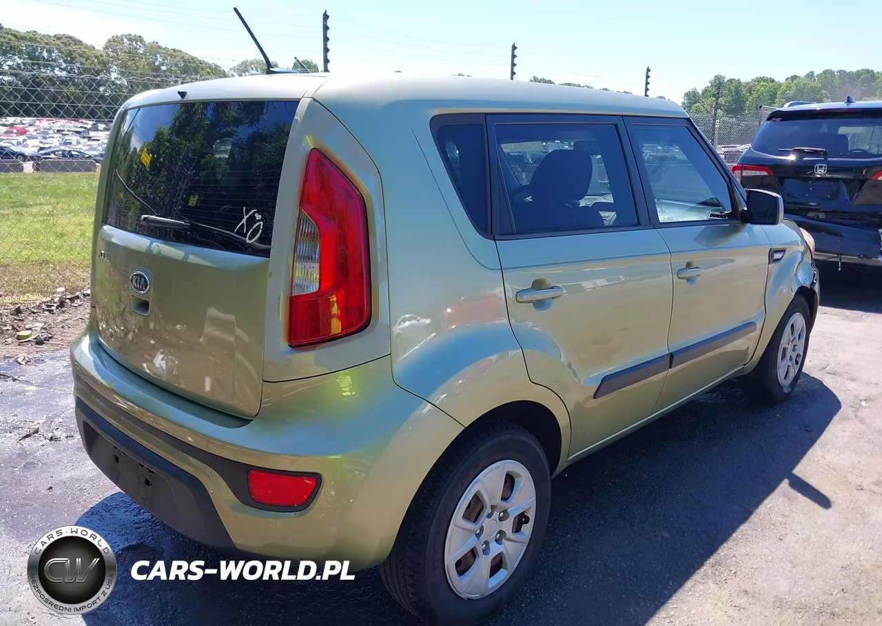 2012 Kia Soul VIN:KNDJT2A5XC7426937 - 4
