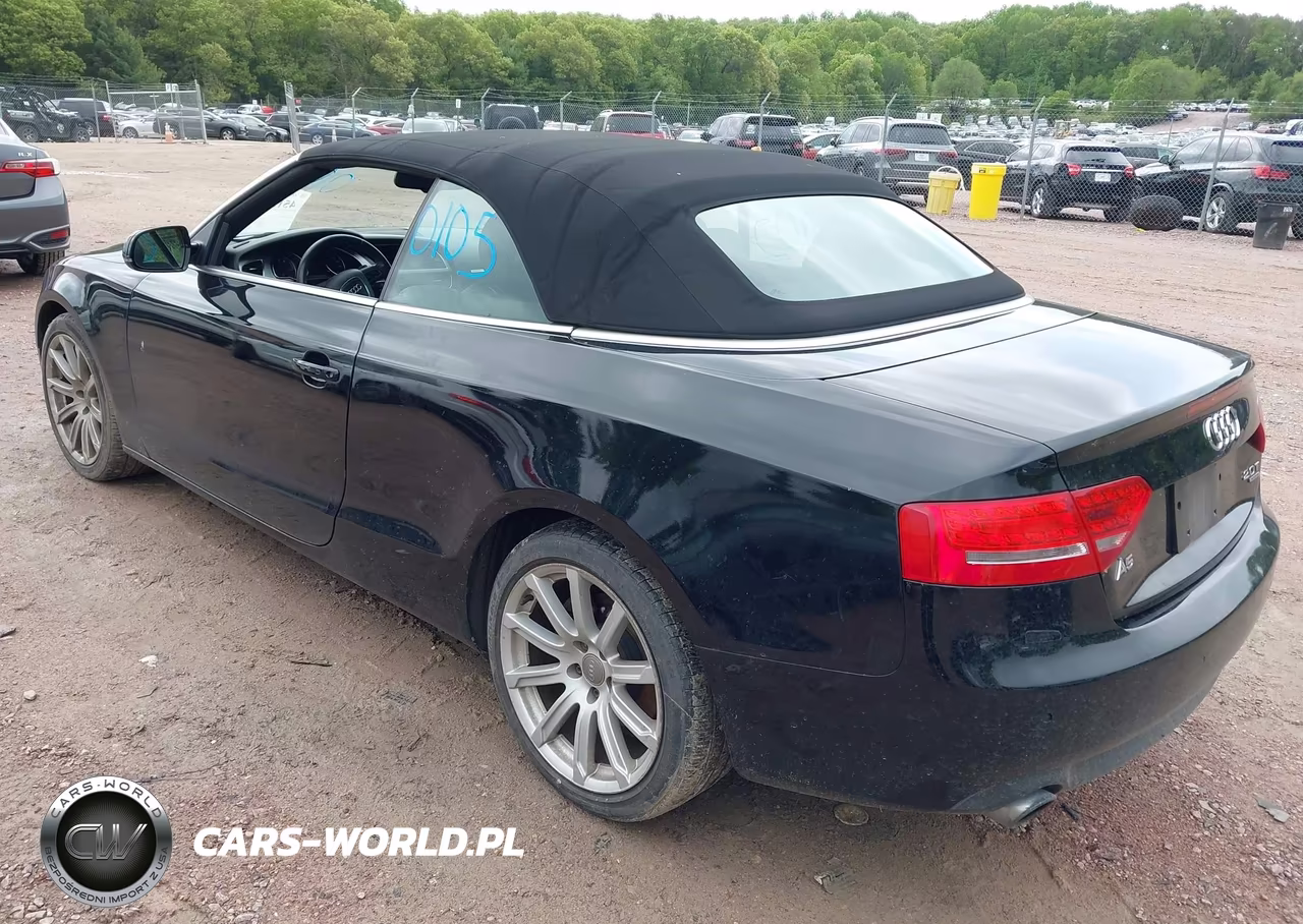 2012 Audi A5 2.0T Premium VIN:WAULFAFH7CN008261 - 3