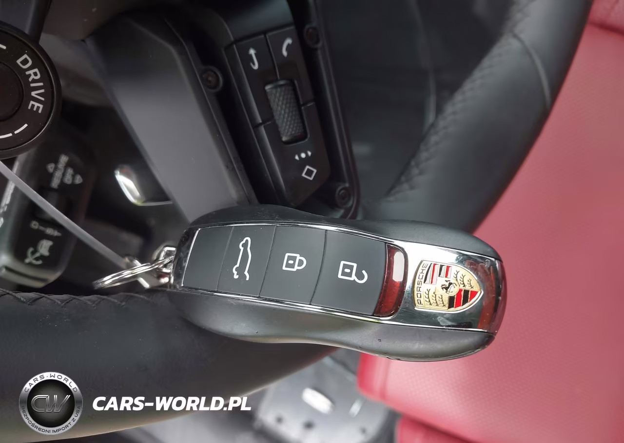 2026 Porsche Macan S VIN:WP1AG2A51TLB40257 - 11