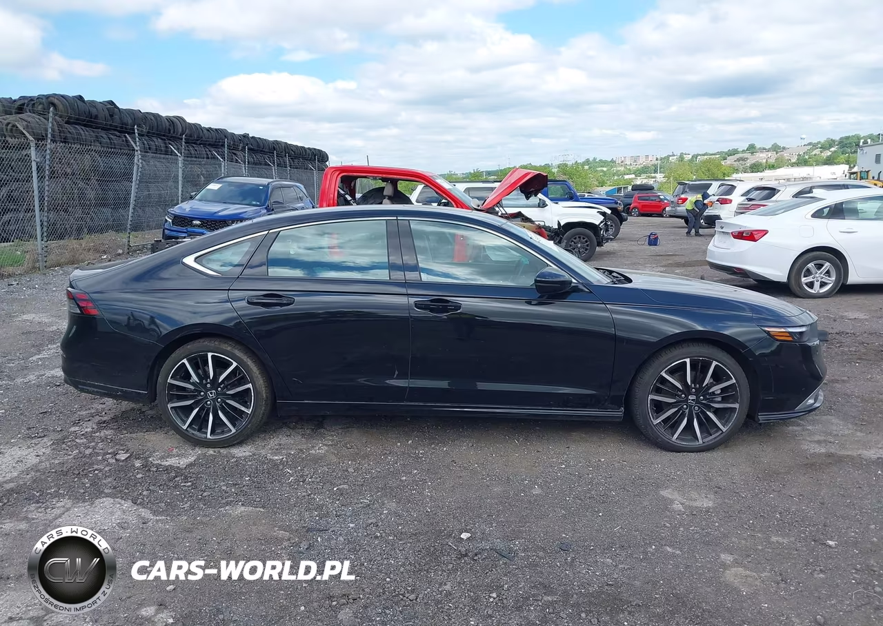 2024 Honda Accord Hybrid Touring VIN:1HGCY2F84RA091247 - 14