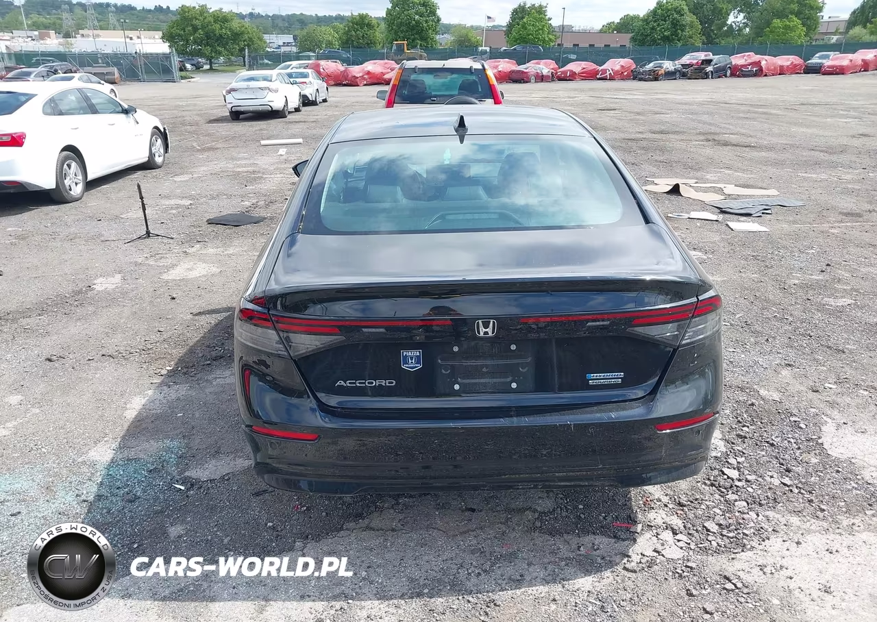 2024 Honda Accord Hybrid Touring VIN:1HGCY2F84RA091247 - 17