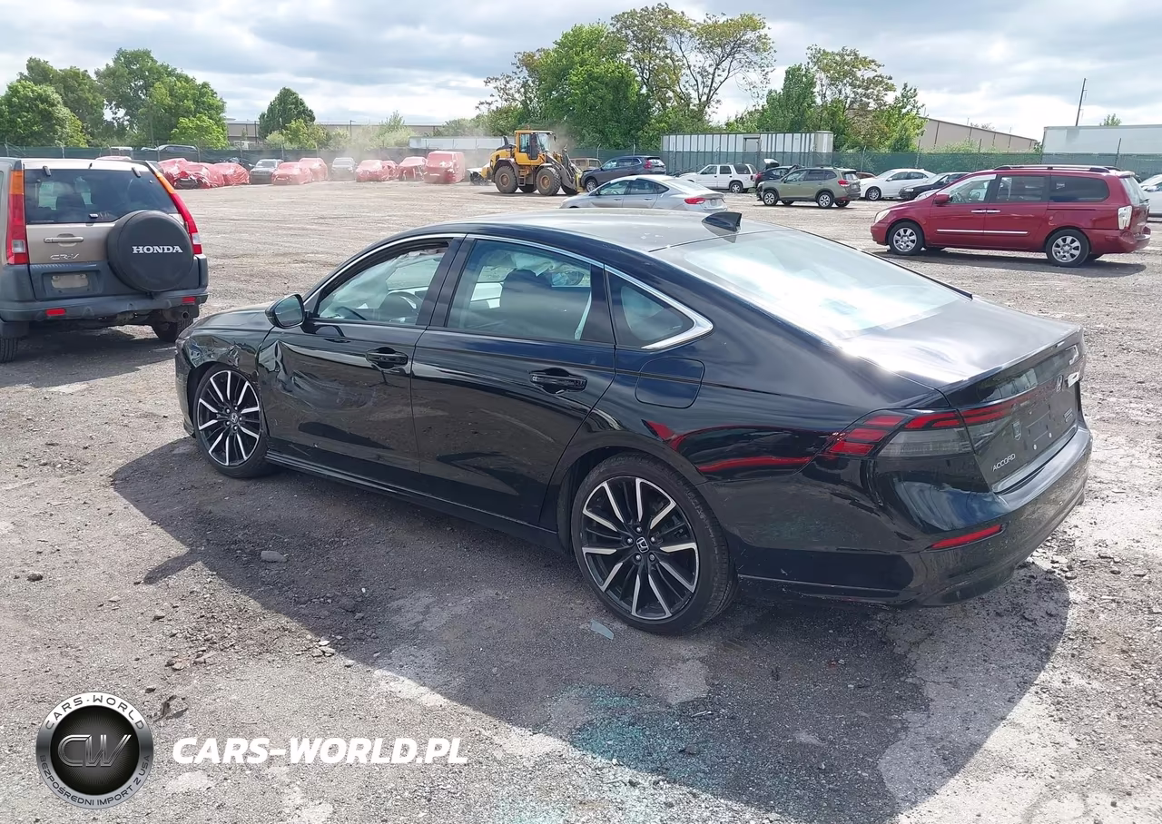2024 Honda Accord Hybrid Touring VIN:1HGCY2F84RA091247 - 3
