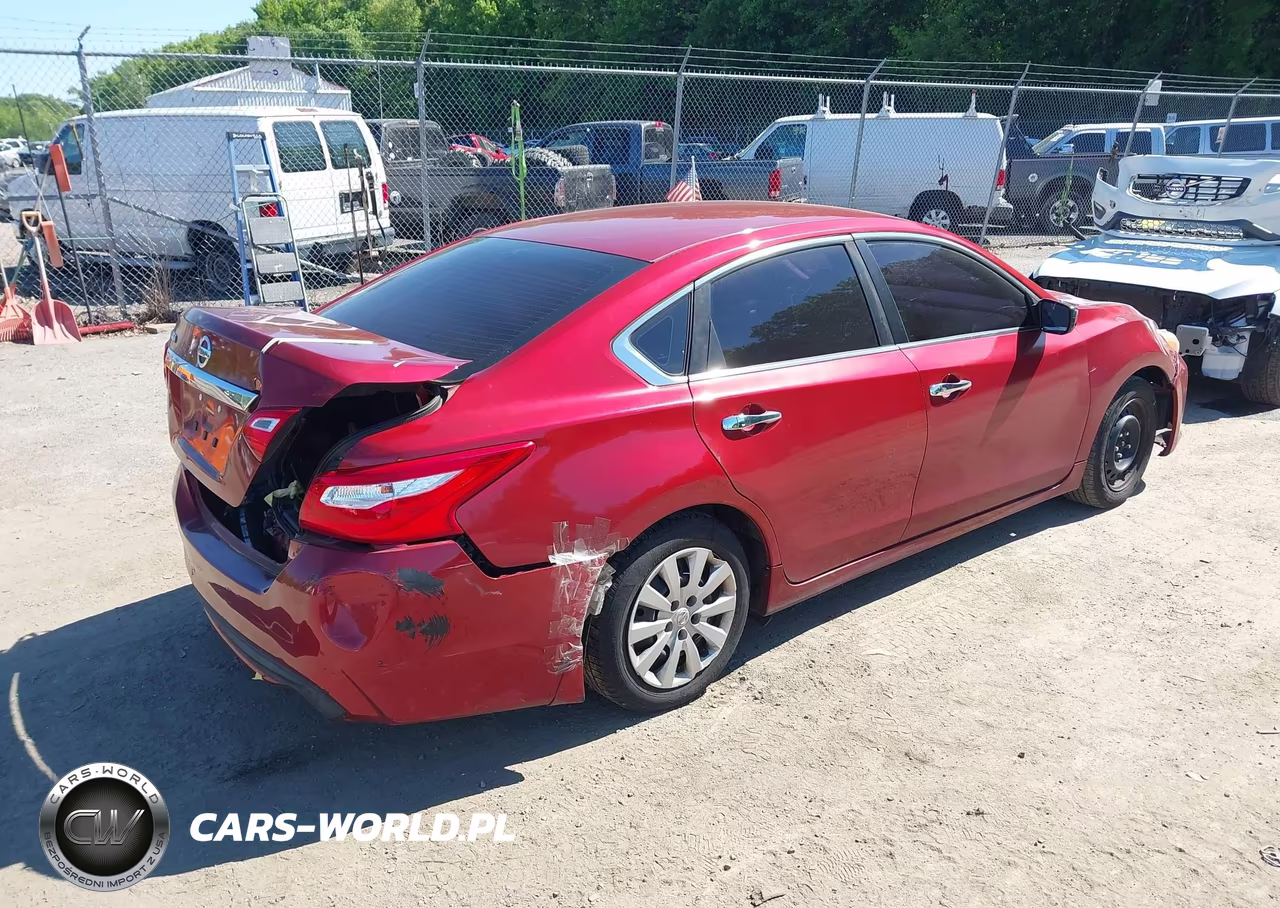 2016 Nissan Altima 2.5 S VIN:1N4AL3AP9GC266558 - 4