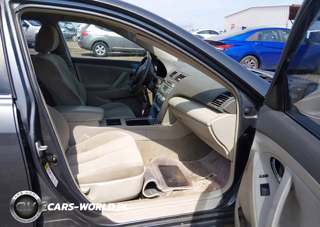 2009 Toyota Camry Le VIN:4T1BE46K09U810319 - 5