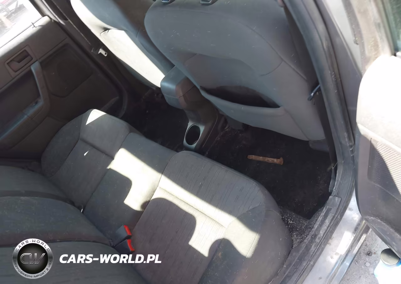 2009 Ford Focus Se VIN:1FAHP35N19W244485 - 8