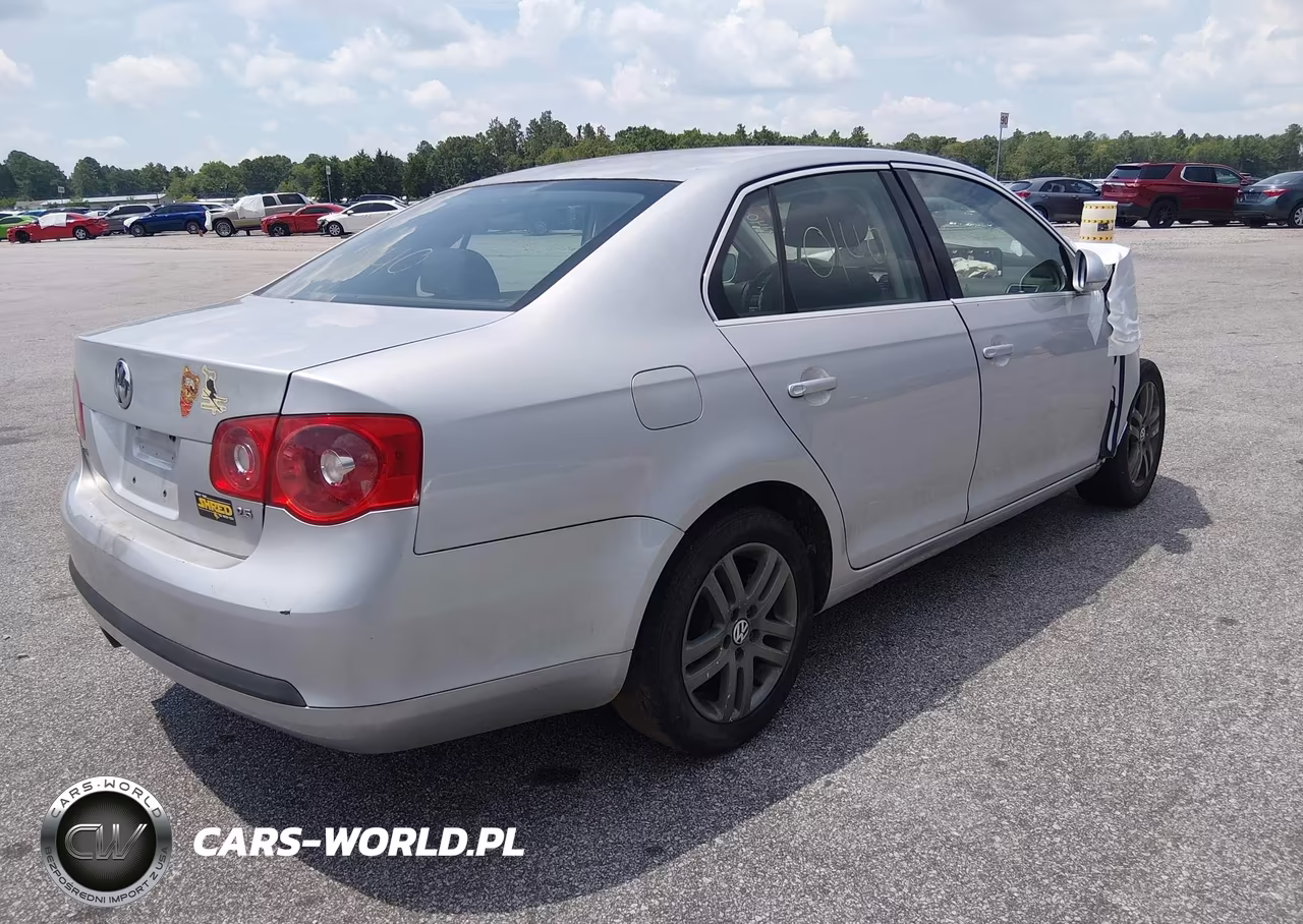 2005 Volkswagen Jetta 2.5 VIN:3VWSG71K25M622596 - 4