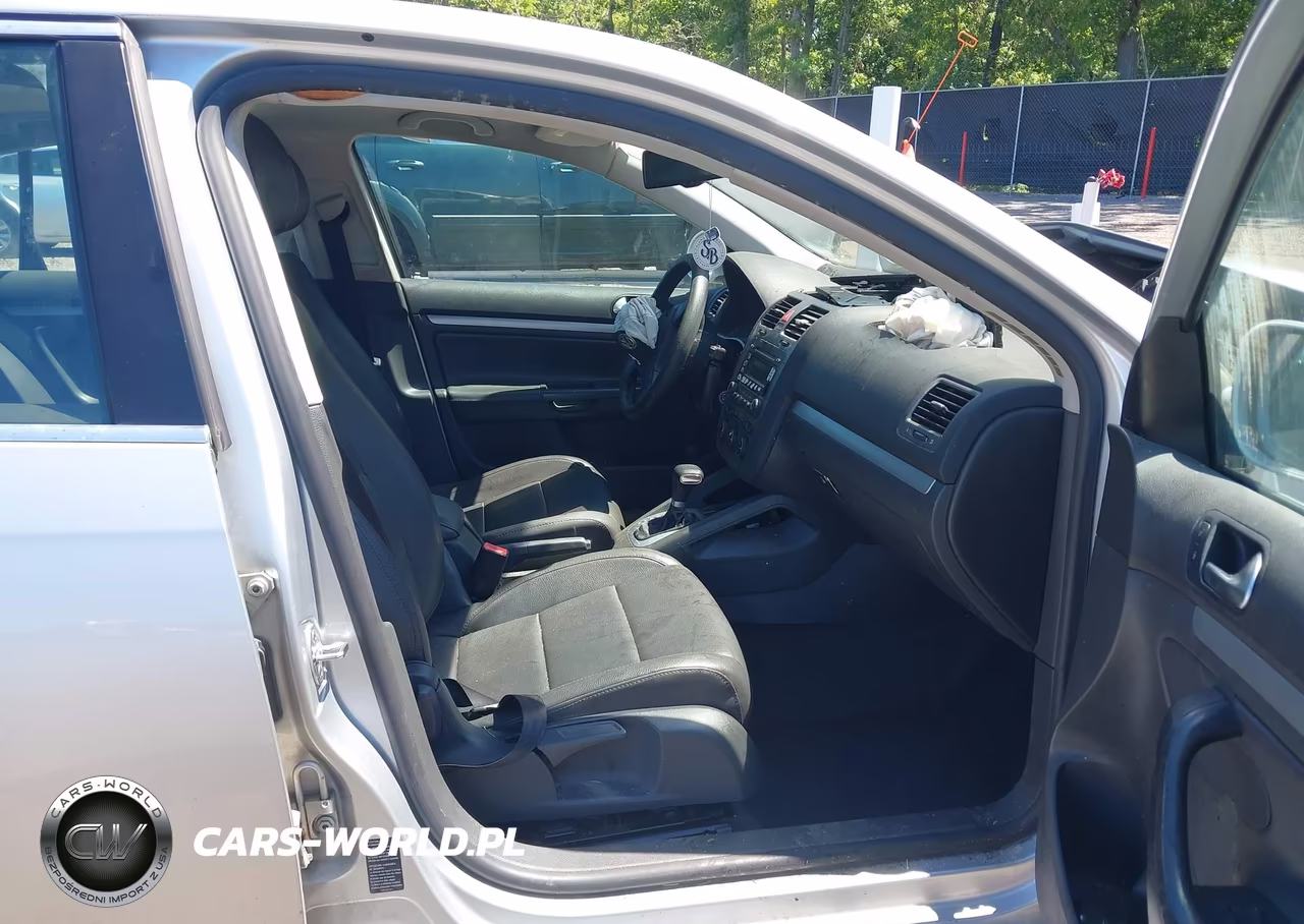 2005 Volkswagen Jetta 2.5 VIN:3VWSG71K25M622596 - 5