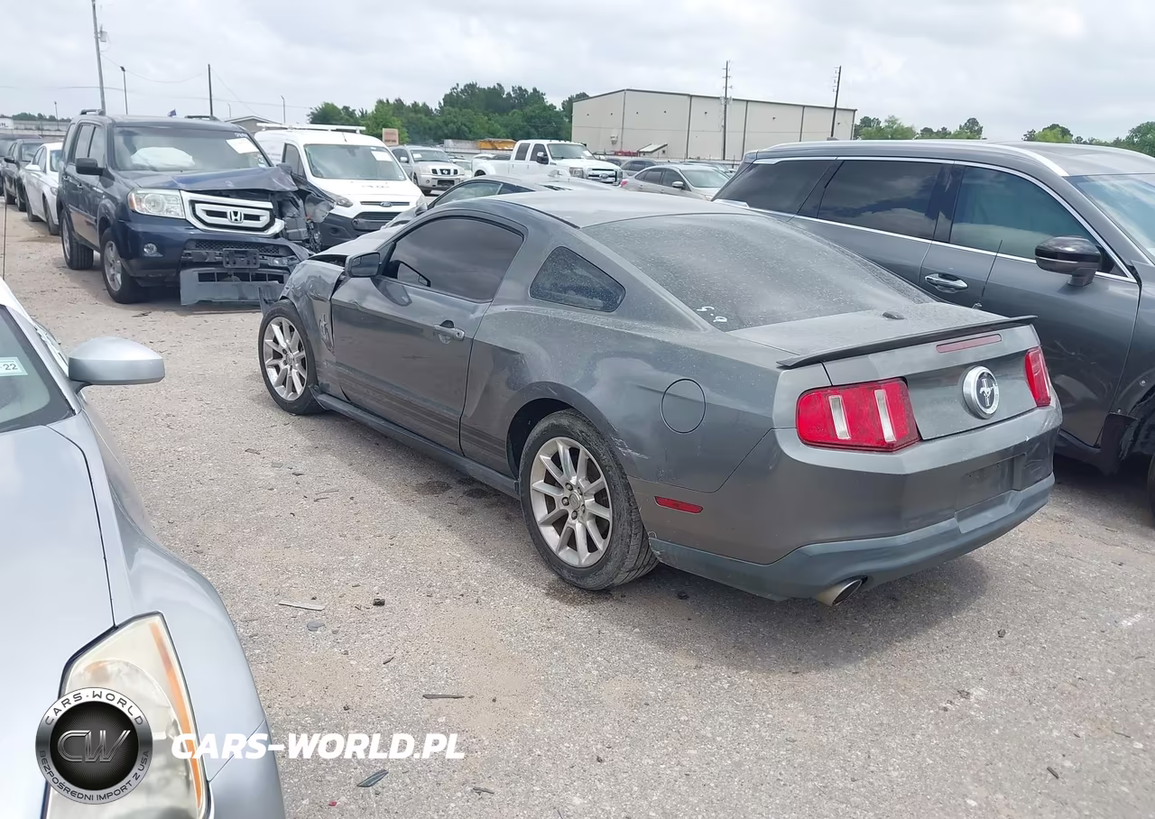 2011 Ford Mustang V6 Premium VIN:1ZVBP8AM4B5131309 - 3