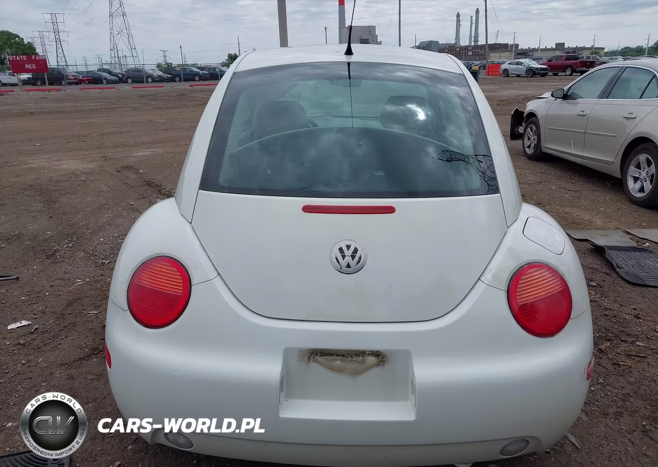 2003 Volkswagen New Beetle Gls 2.0L VIN:3VWCK21C83M404108 - 16