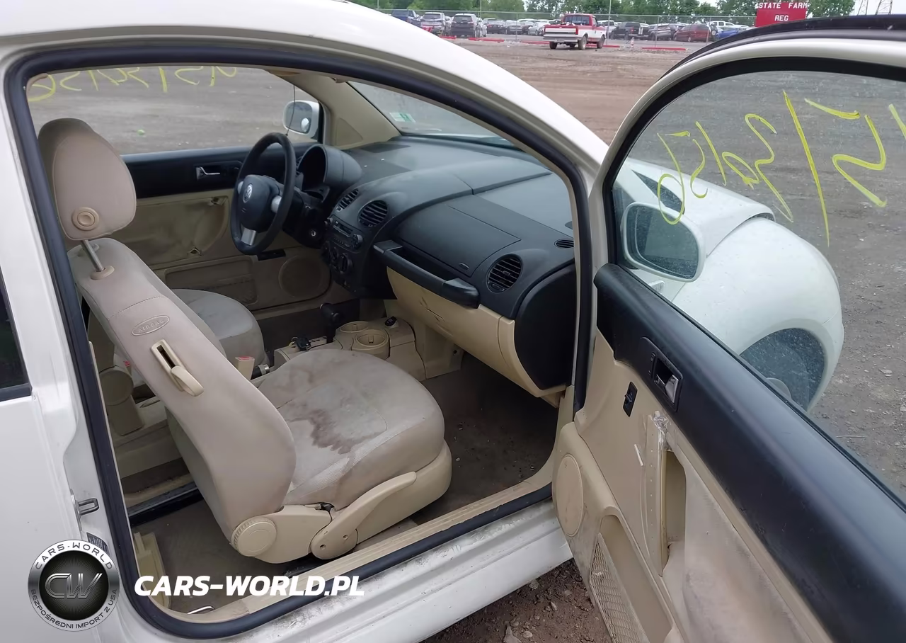 2003 Volkswagen New Beetle Gls 2.0L VIN:3VWCK21C83M404108 - 5