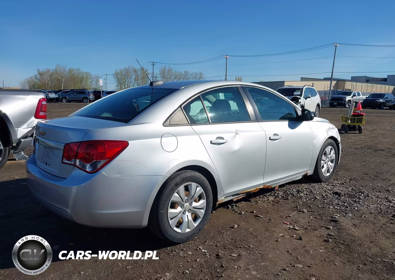 2016 Chevrolet Cruze Limited Ls Auto VIN:1G1PC5SG5G7148409 - 4