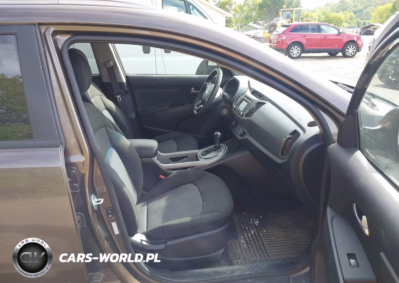 2015 Kia Sportage Lx VIN:KNDPB3AC3F7763150 - 5