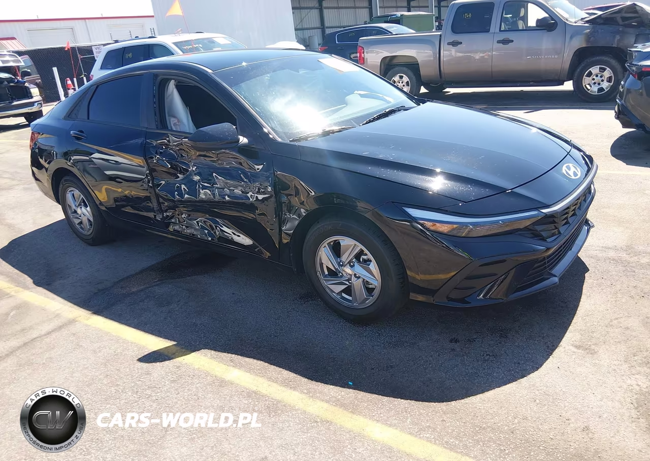 2026 Hyundai Elantra Se – zdjęcie 1 z 19