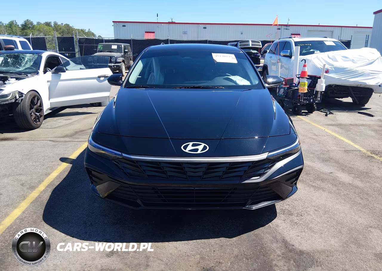 2026 Hyundai Elantra Se VIN:KMHLL4DG0TU168751 - 12