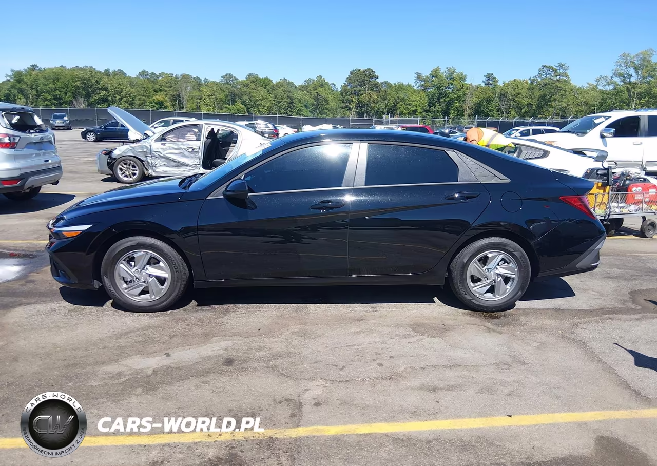 2026 Hyundai Elantra Se VIN:KMHLL4DG0TU168751 - 14