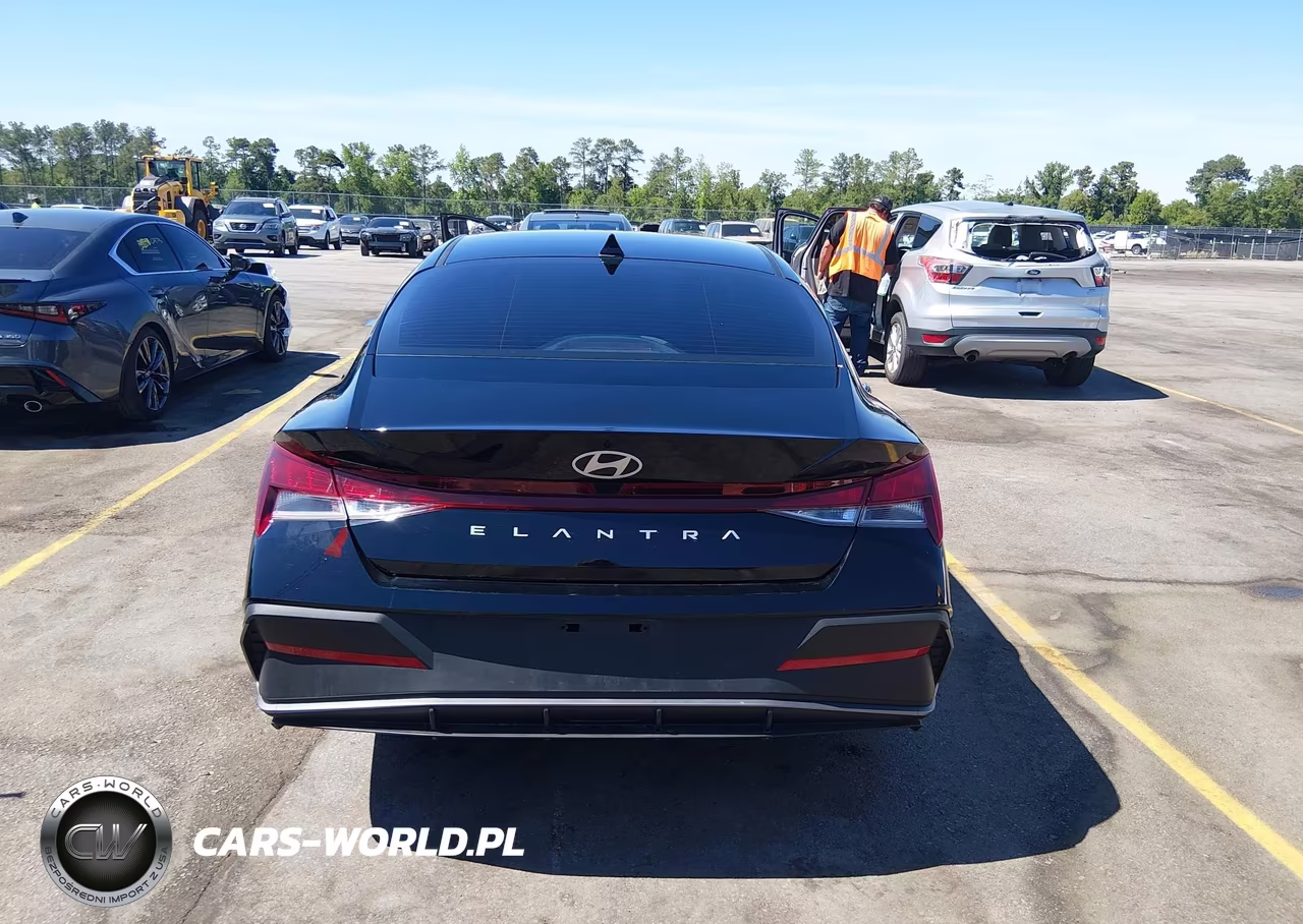 2026 Hyundai Elantra Se VIN:KMHLL4DG0TU168751 - 16