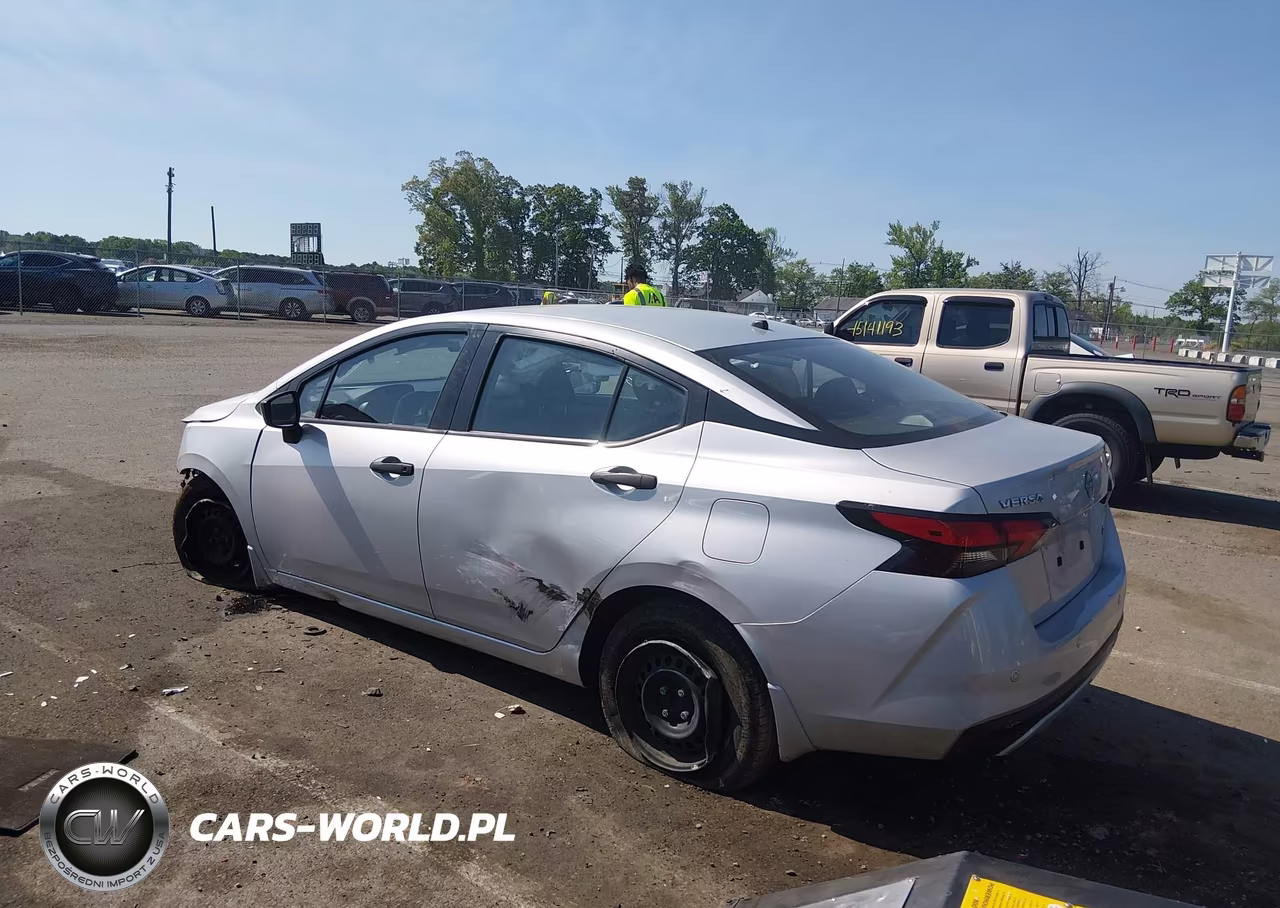 2024 Nissan Versa 1.6 S VIN:3N1CN8DV7RL834689 - 3