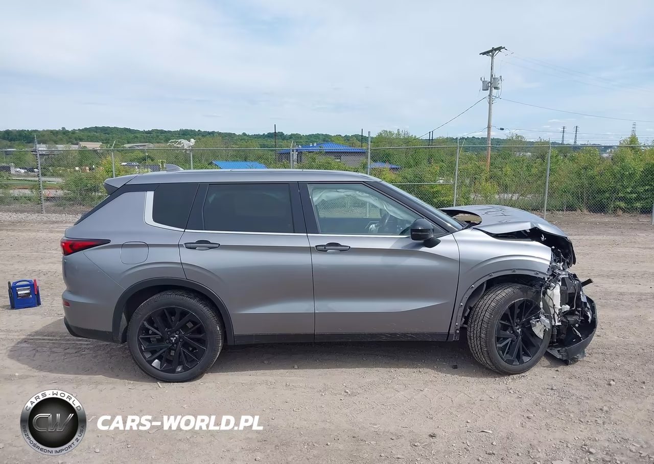 2022 Mitsubishi Outlander Black Edition S-Awc-Se 2.5 S-Awc-Se Launch Edition S-Awc VIN:JA4J4UA84NZ090352 - 13
