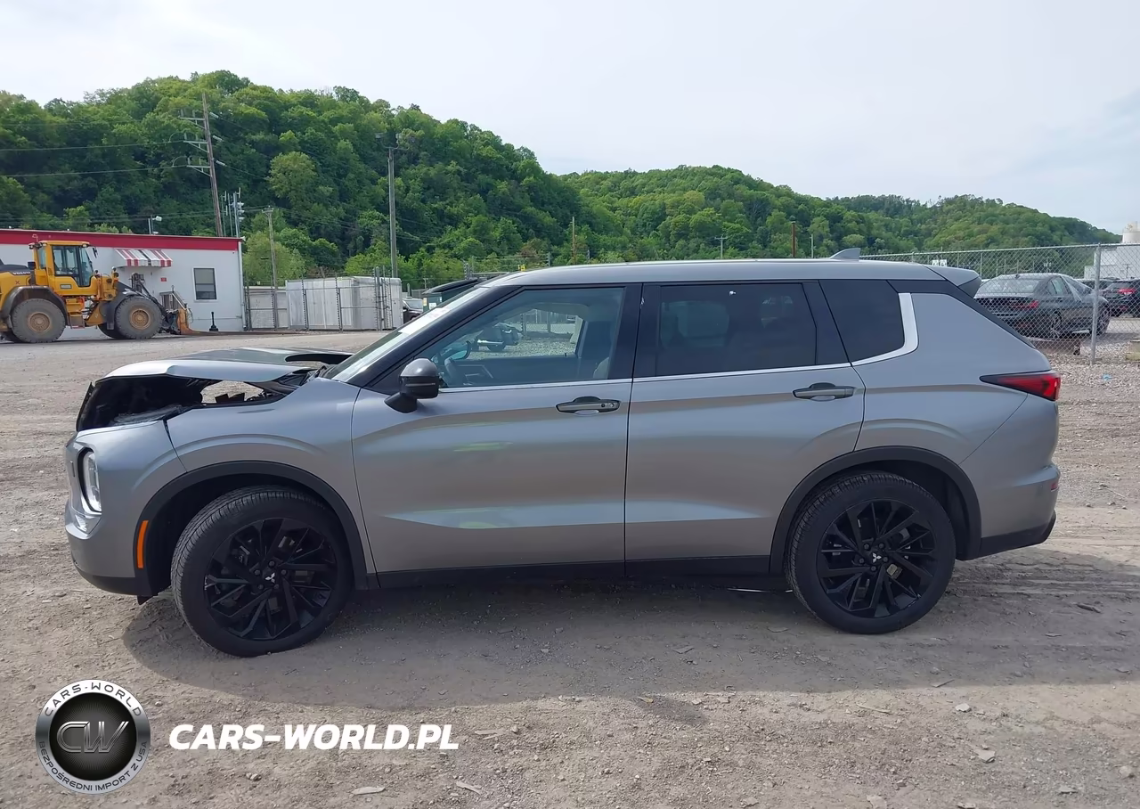2022 Mitsubishi Outlander Black Edition S-Awc-Se 2.5 S-Awc-Se Launch Edition S-Awc VIN:JA4J4UA84NZ090352 - 14