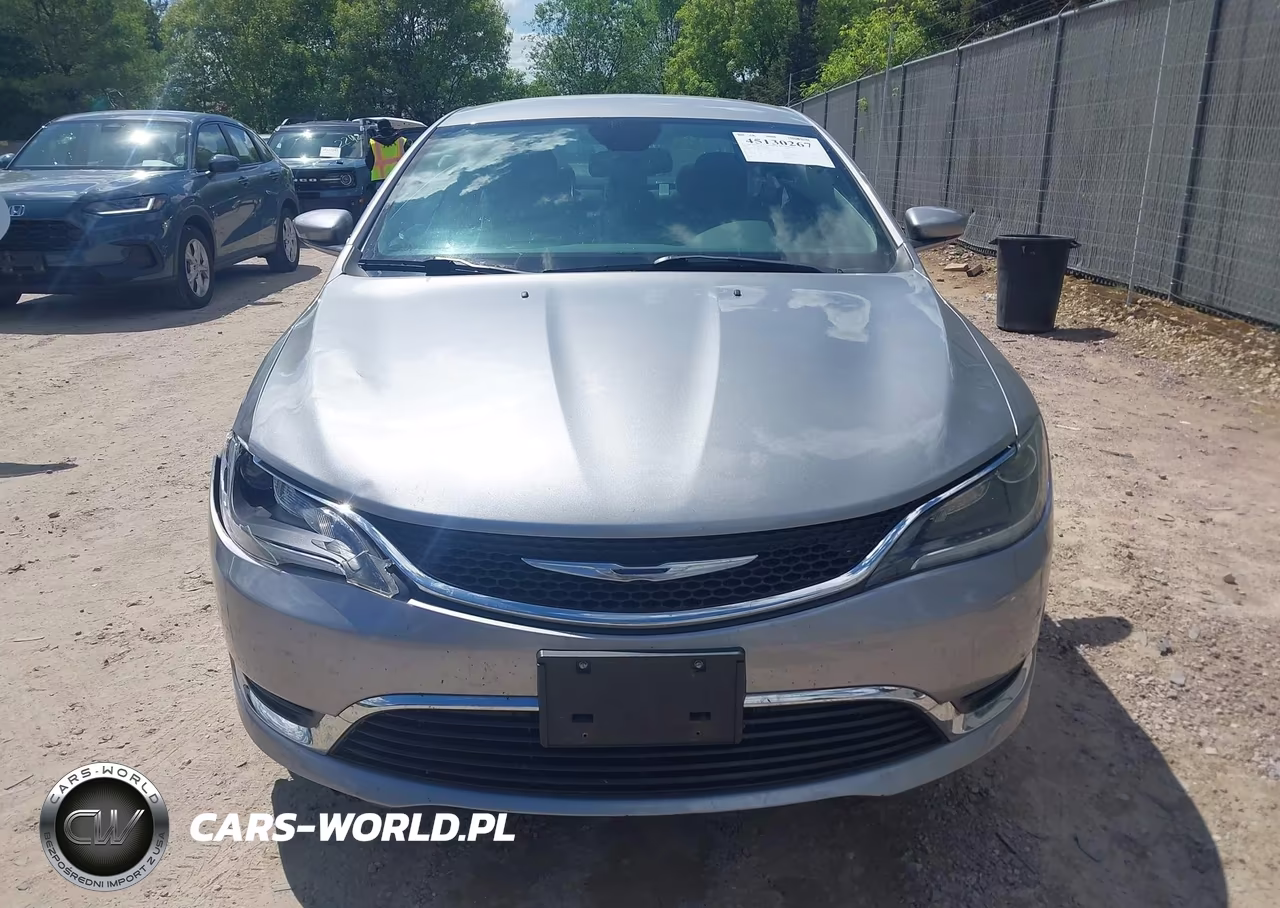 2015 Chrysler 200 Limited VIN:1C3CCCABXFN731556 - 12