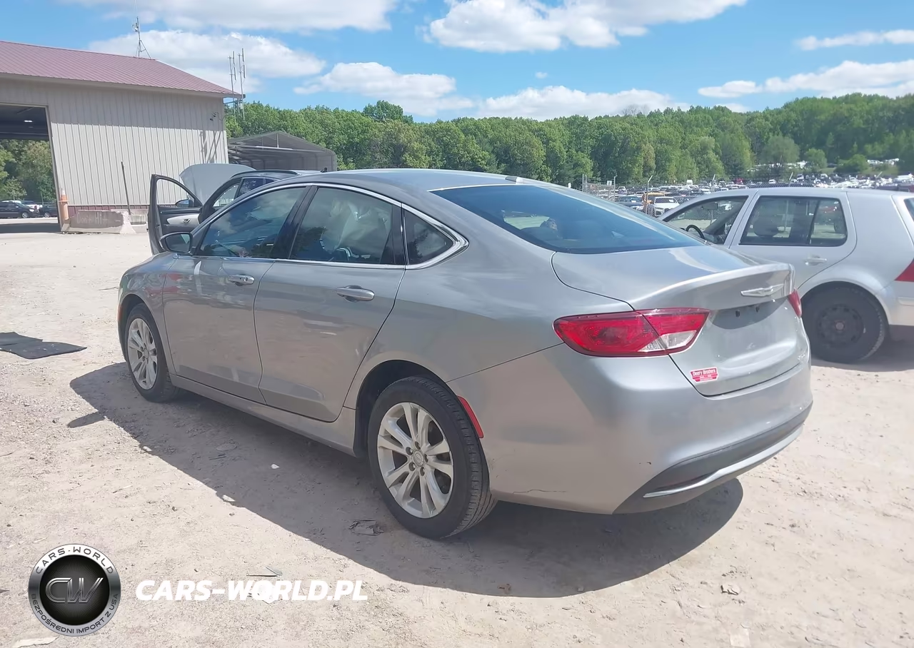 2015 Chrysler 200 Limited VIN:1C3CCCABXFN731556 - 3