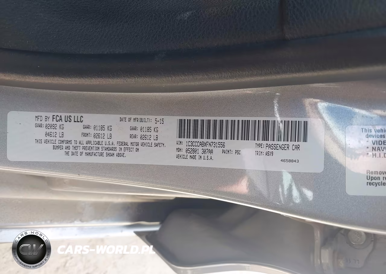 2015 Chrysler 200 Limited VIN:1C3CCCABXFN731556 - 9