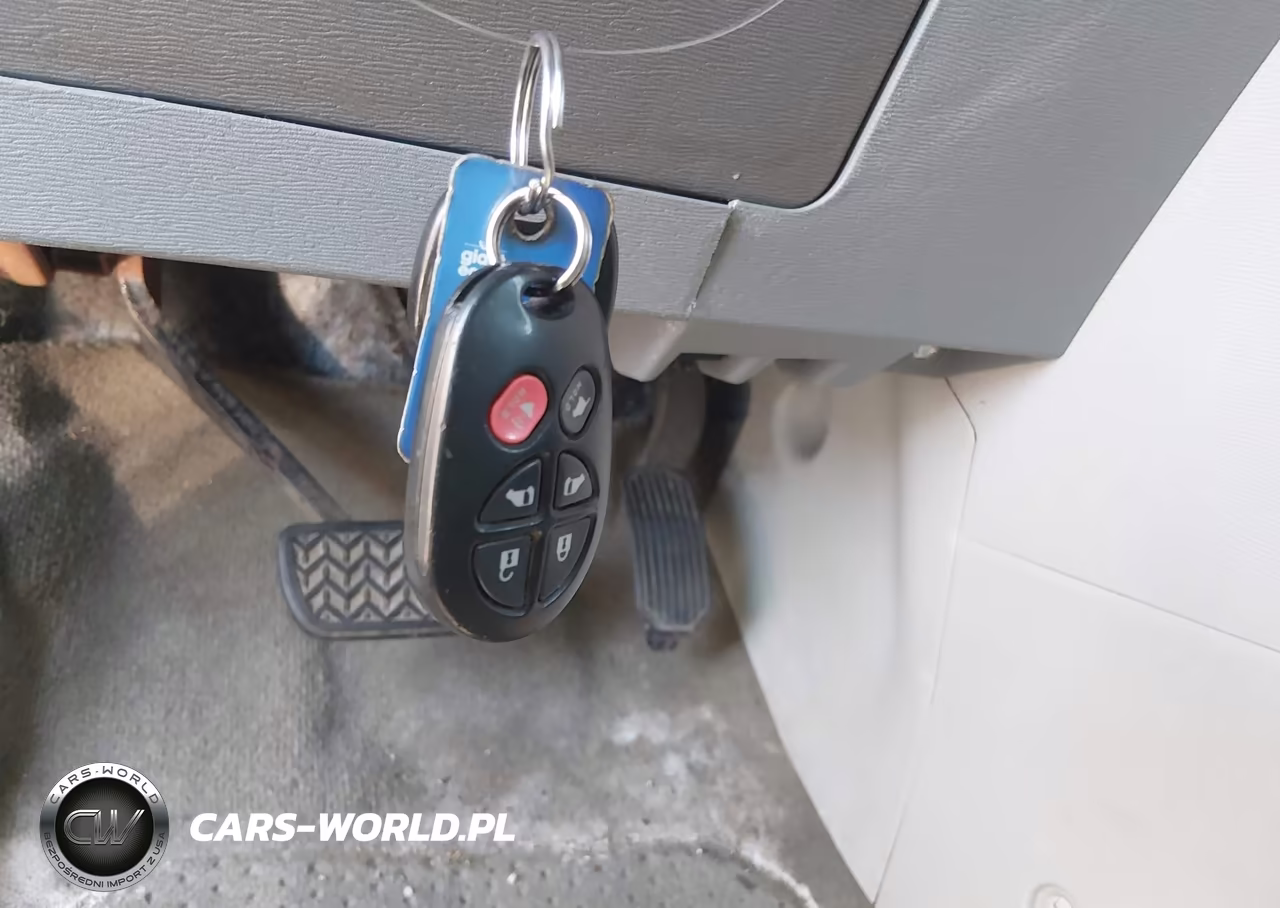 2012 Toyota Sienna Xle V6 8 Passenger VIN:5TDYK3DC3CS210564 - 11