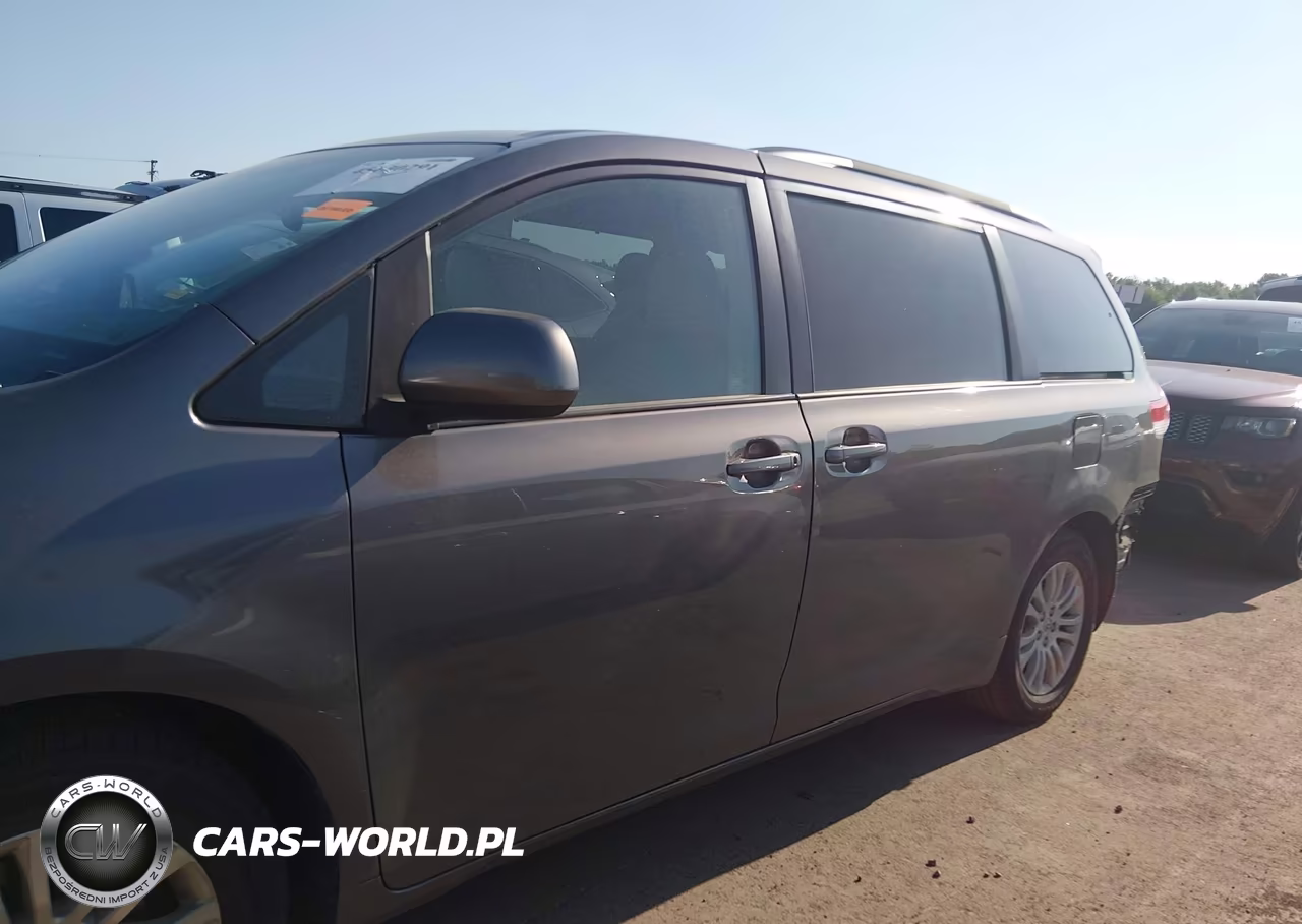 2012 Toyota Sienna Xle V6 8 Passenger VIN:5TDYK3DC3CS210564 - 14