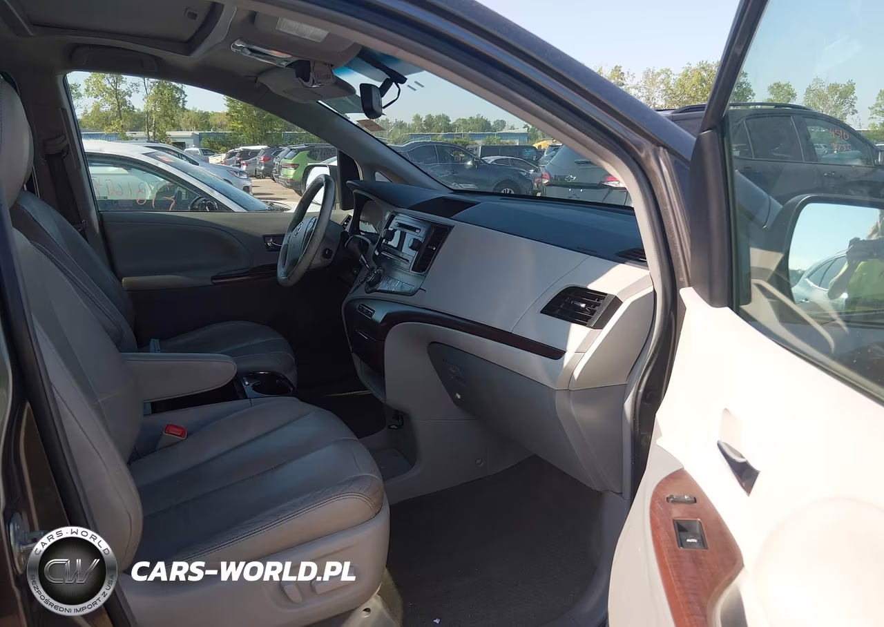 2012 Toyota Sienna Xle V6 8 Passenger VIN:5TDYK3DC3CS210564 - 5