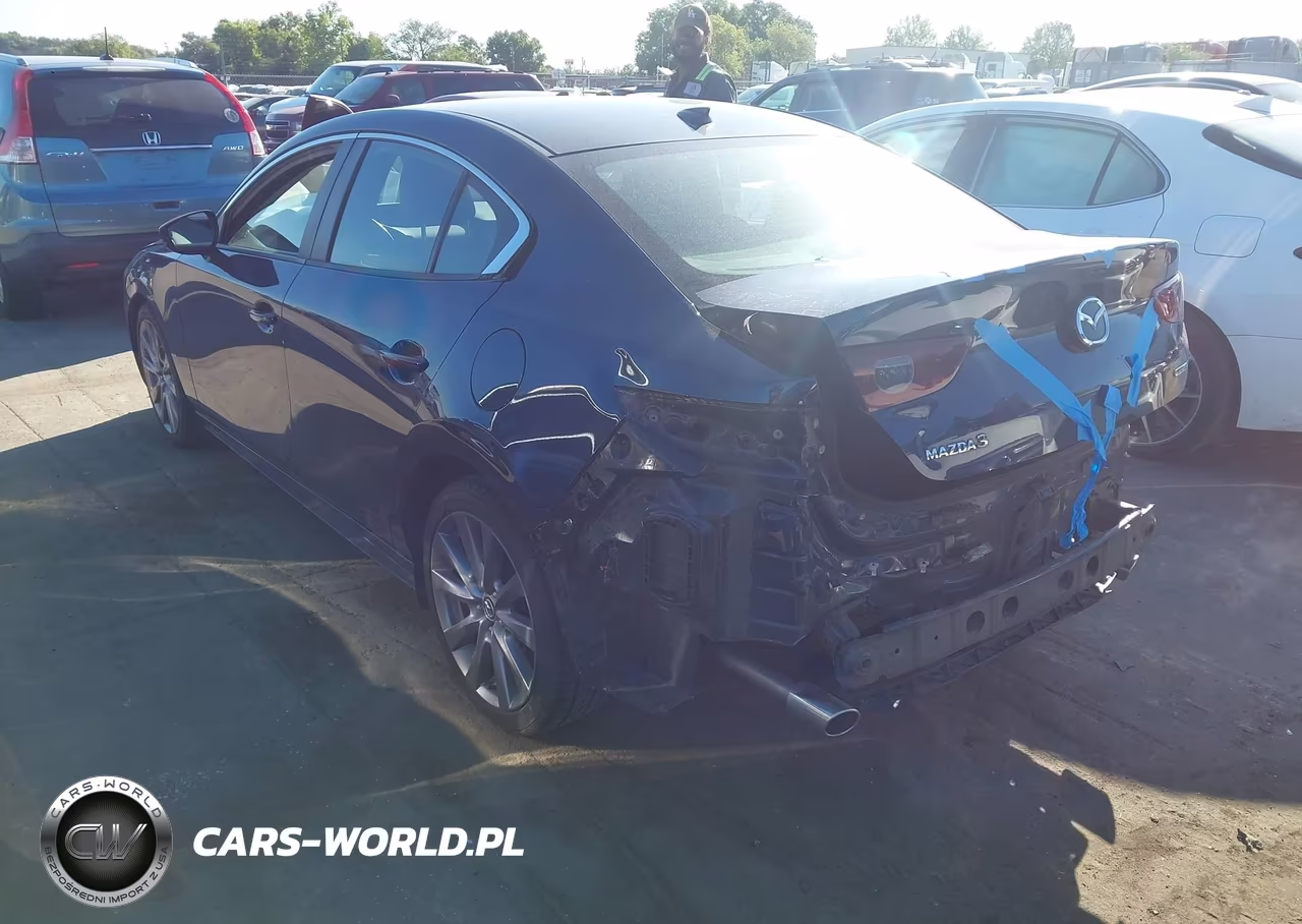 2019 Mazda Mazda3 Preferred Package VIN:3MZBPADL5KM113423 - 3