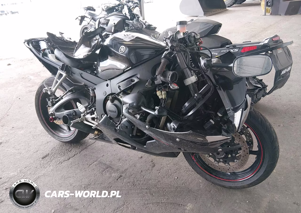 2005 Yamaha Yzfr6 L