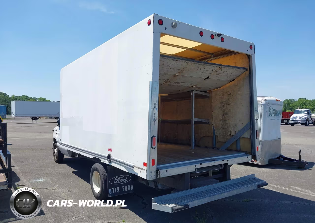 2019 Ford E-450 Cutaway VIN:1FDWE4F67KDC38272 - 3