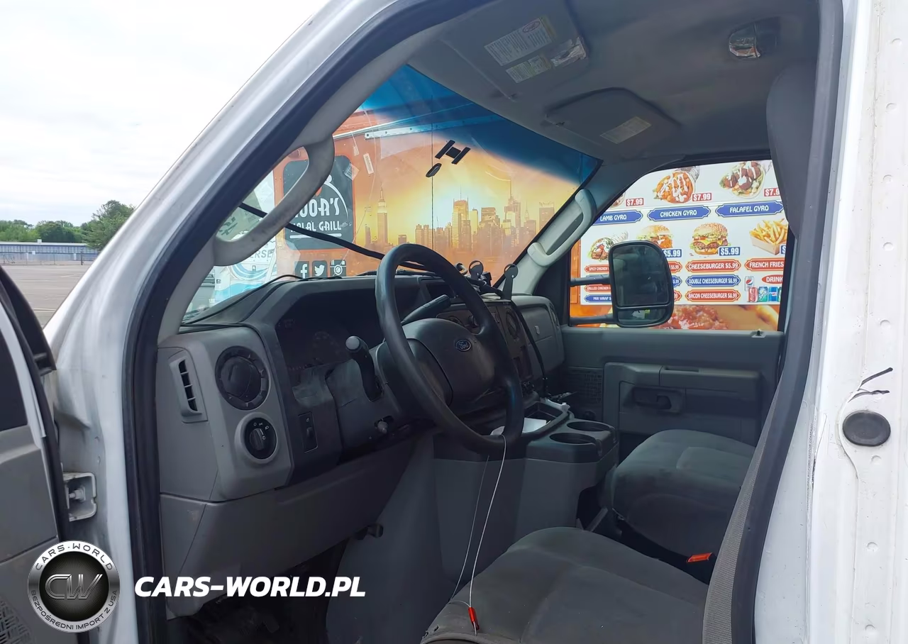 2019 Ford E-450 Cutaway VIN:1FDWE4F67KDC38272 - 7