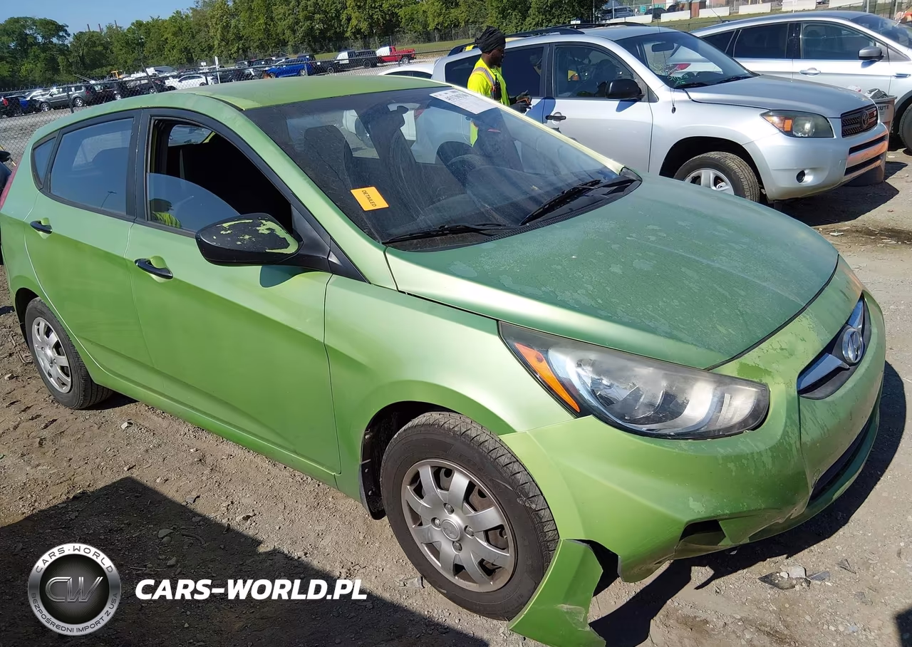 2013 Hyundai Accent Gs