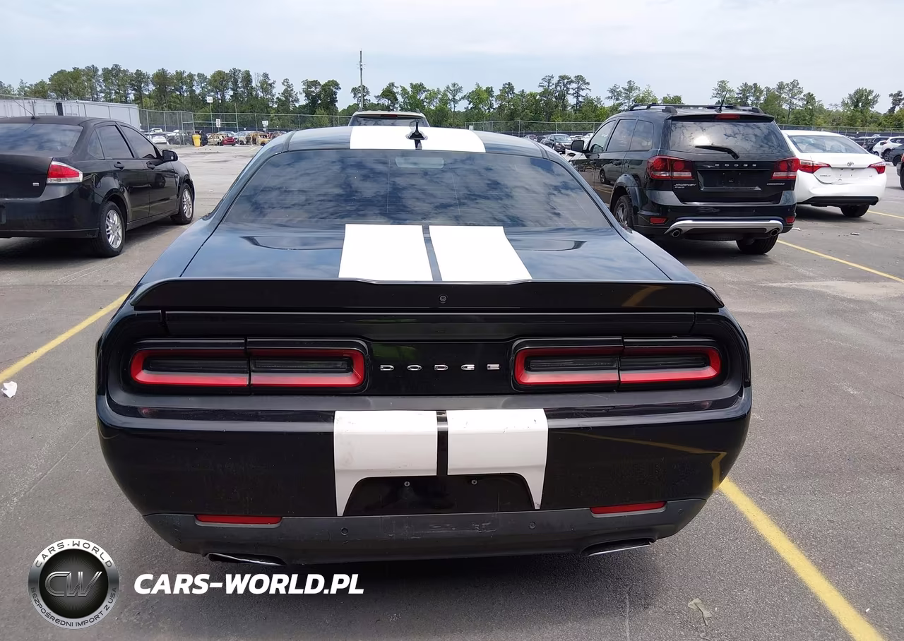 2016 Dodge Challenger Sxt Plus VIN:2C3CDZAG1GH345761 - 17