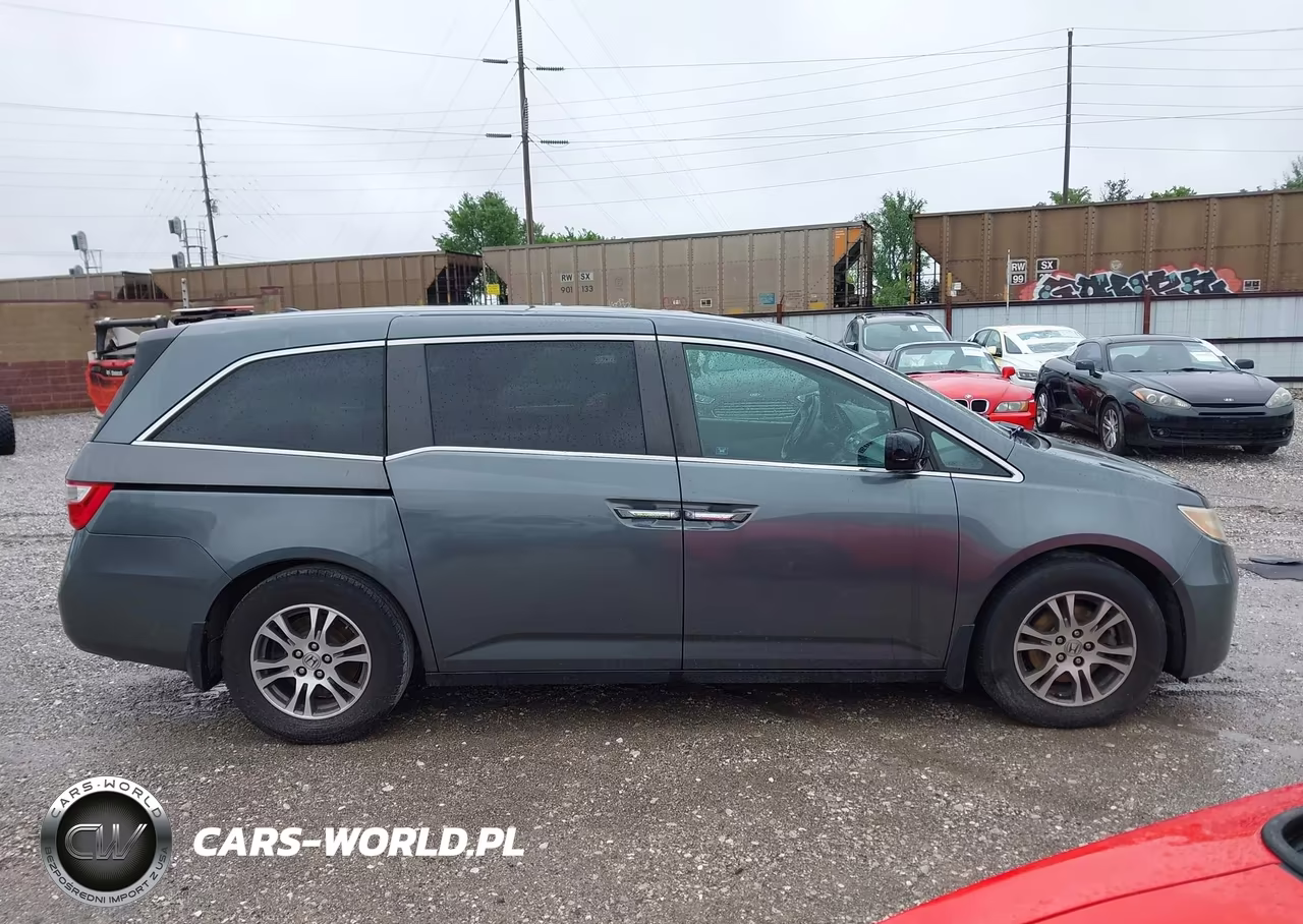 2011 Honda Odyssey Ex-L VIN:5FNRL5H64BB029865 - 13