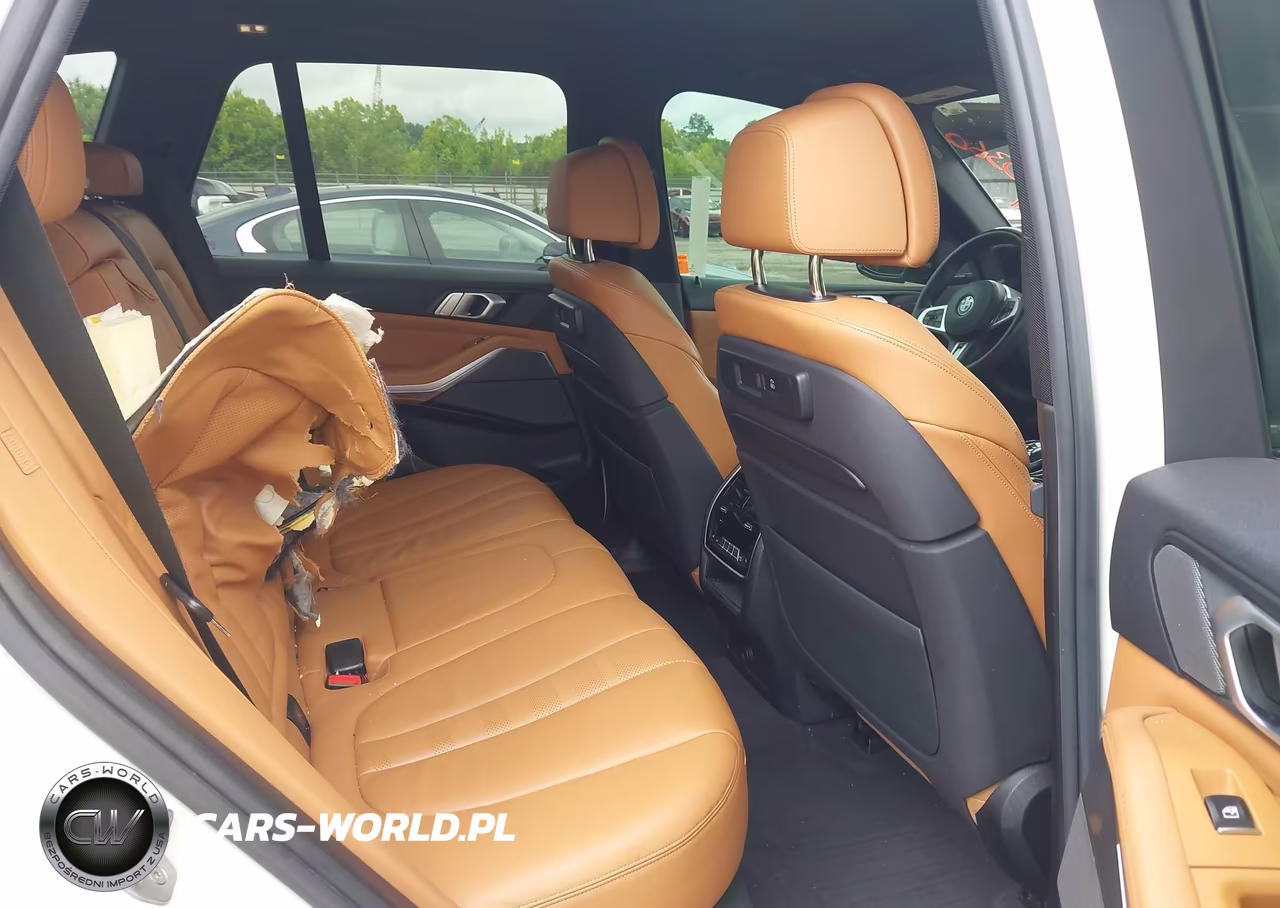 2019 BMW X5 xDrive40I VIN:5UXCR6C54KLL11718 - 8