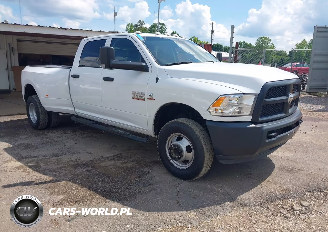 2017 Ram 3500 Tradesman 4X4 8' Box