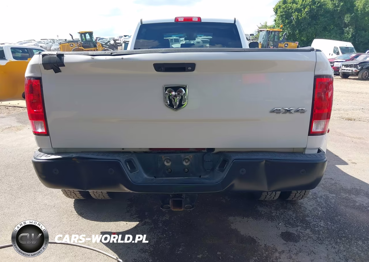 2017 Ram 3500 Tradesman 4X4 8' Box VIN:3C63RRGL3HG756007 - 15