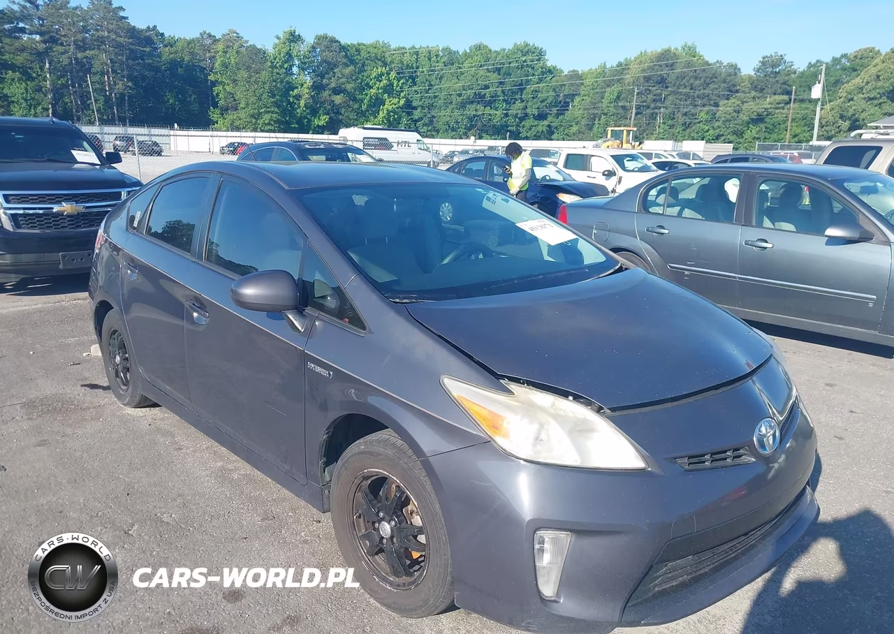 2013 Toyota Prius Two – zdjęcie 1 z 16