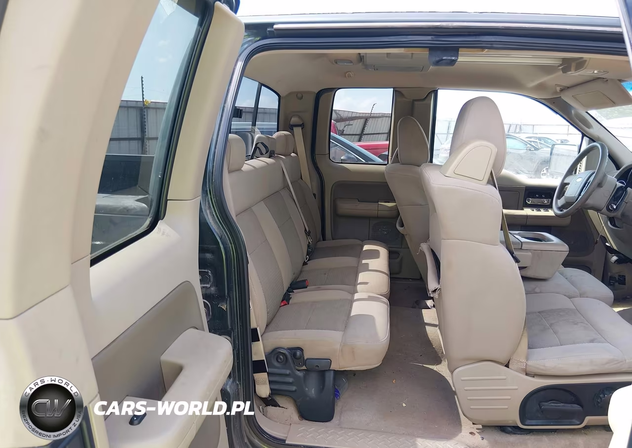 2004 Ford F-150 Stx-Xl-Xlt VIN:1FTRX12W14NA05548 - 8