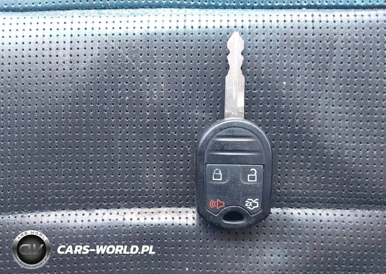 2010 Ford Taurus Limited VIN:1FAHP2FW3AG136630 - 11