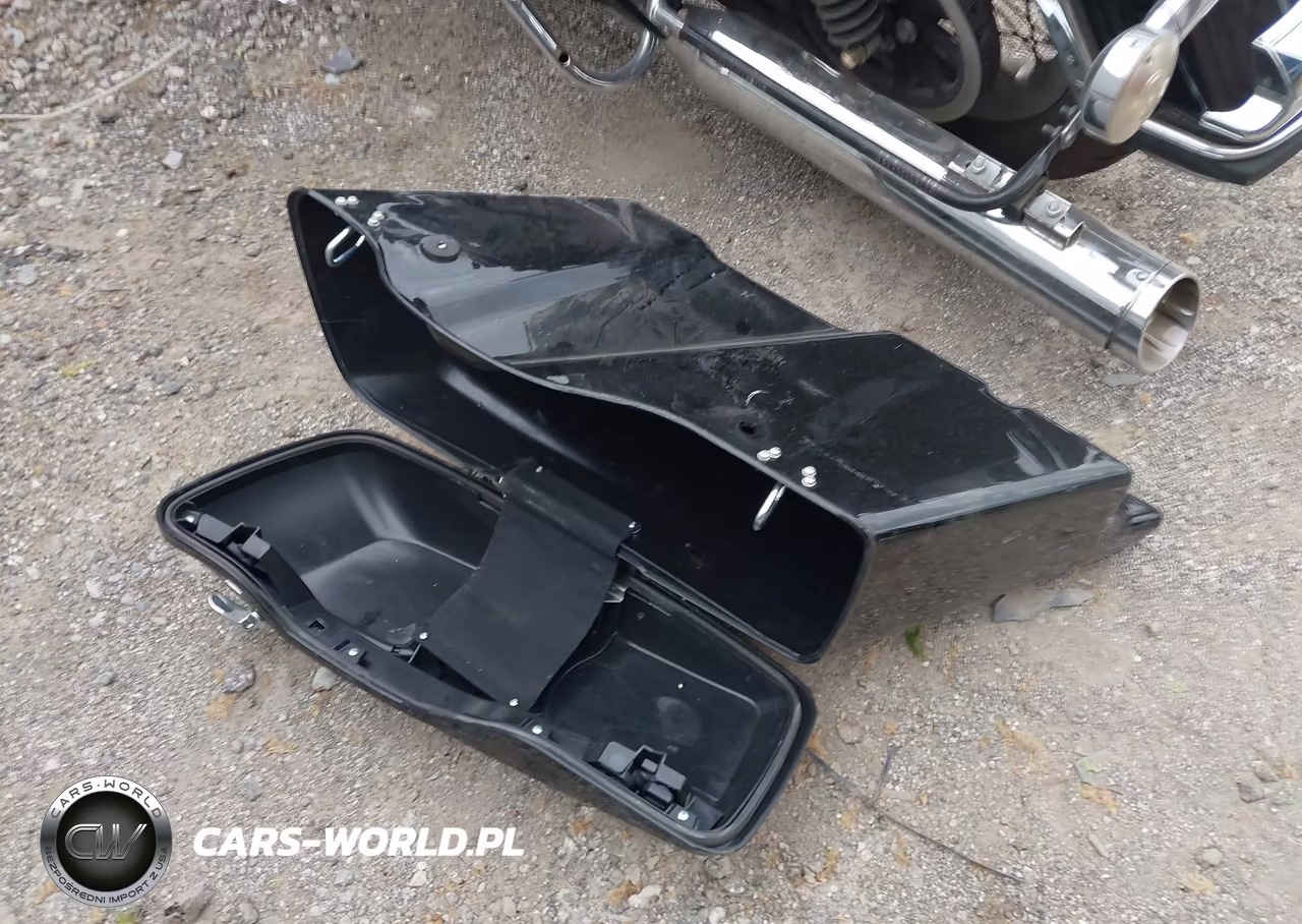 2007 Harley-Davidson Flhtcui VIN:1HD1FC4167Y648895 - 11