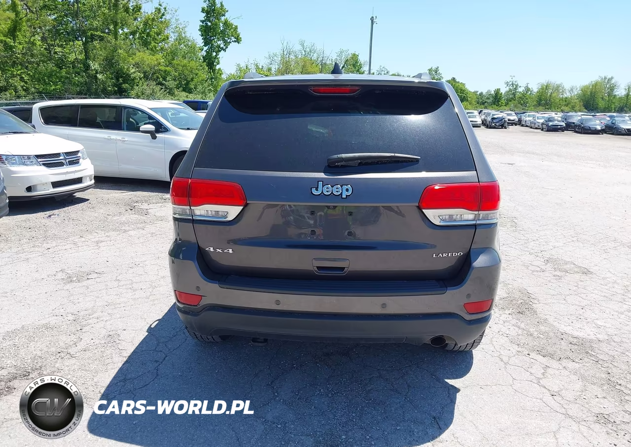2019 Jeep Grand Cherokee Laredo E 4X4 VIN:1C4RJFAG3KC853612 - 16