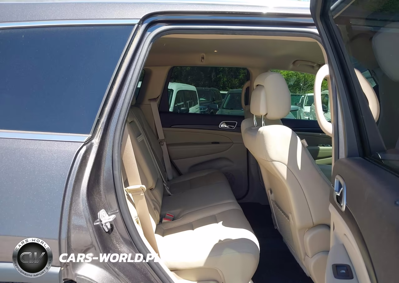 2019 Jeep Grand Cherokee Laredo E 4X4 VIN:1C4RJFAG3KC853612 - 8