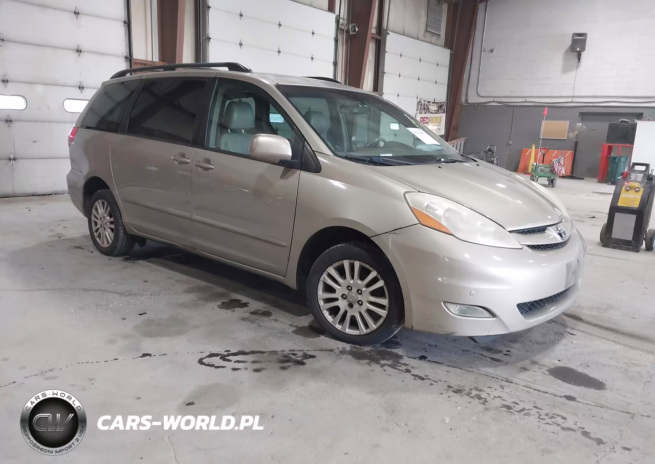 2010 Toyota Sienna Xle