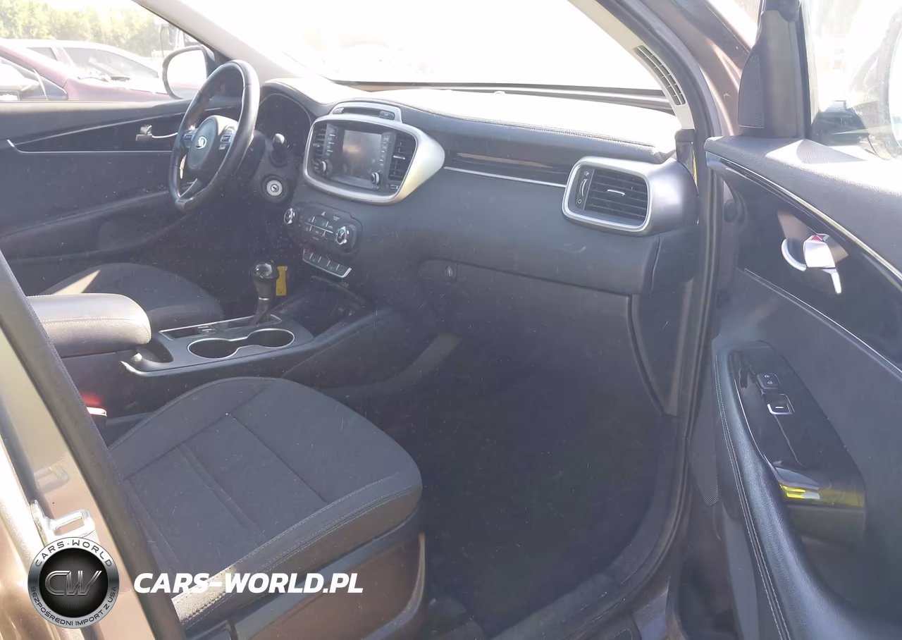 2018 Kia Sorento 2.4L Lx VIN:5XYPG4A38JG406663 - 5