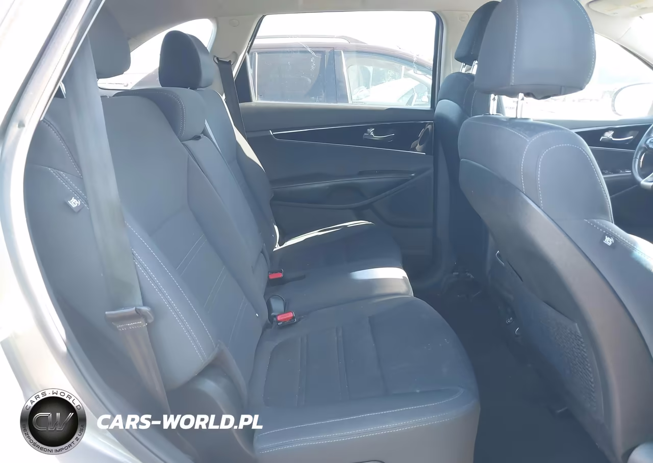 2018 Kia Sorento 2.4L Lx VIN:5XYPG4A38JG406663 - 8