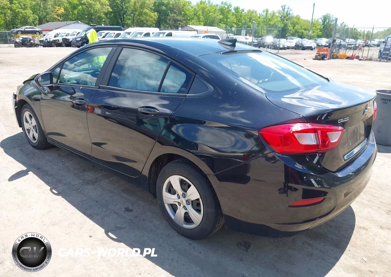 2018 Chevrolet Cruze Ls Auto VIN:1G1BC5SM4J7118552 - 3