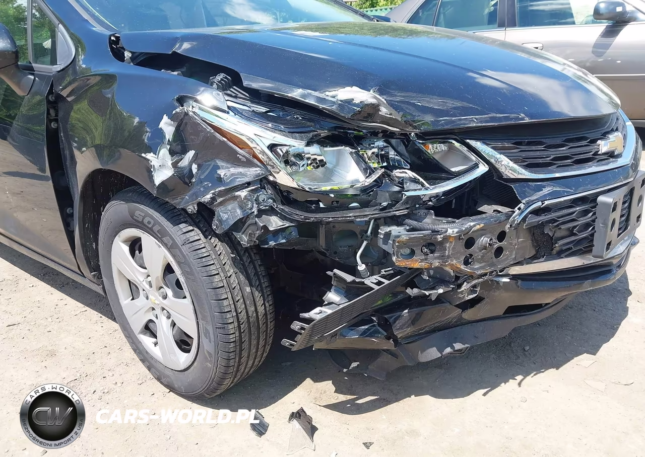 2018 Chevrolet Cruze Ls Auto VIN:1G1BC5SM4J7118552 - 6